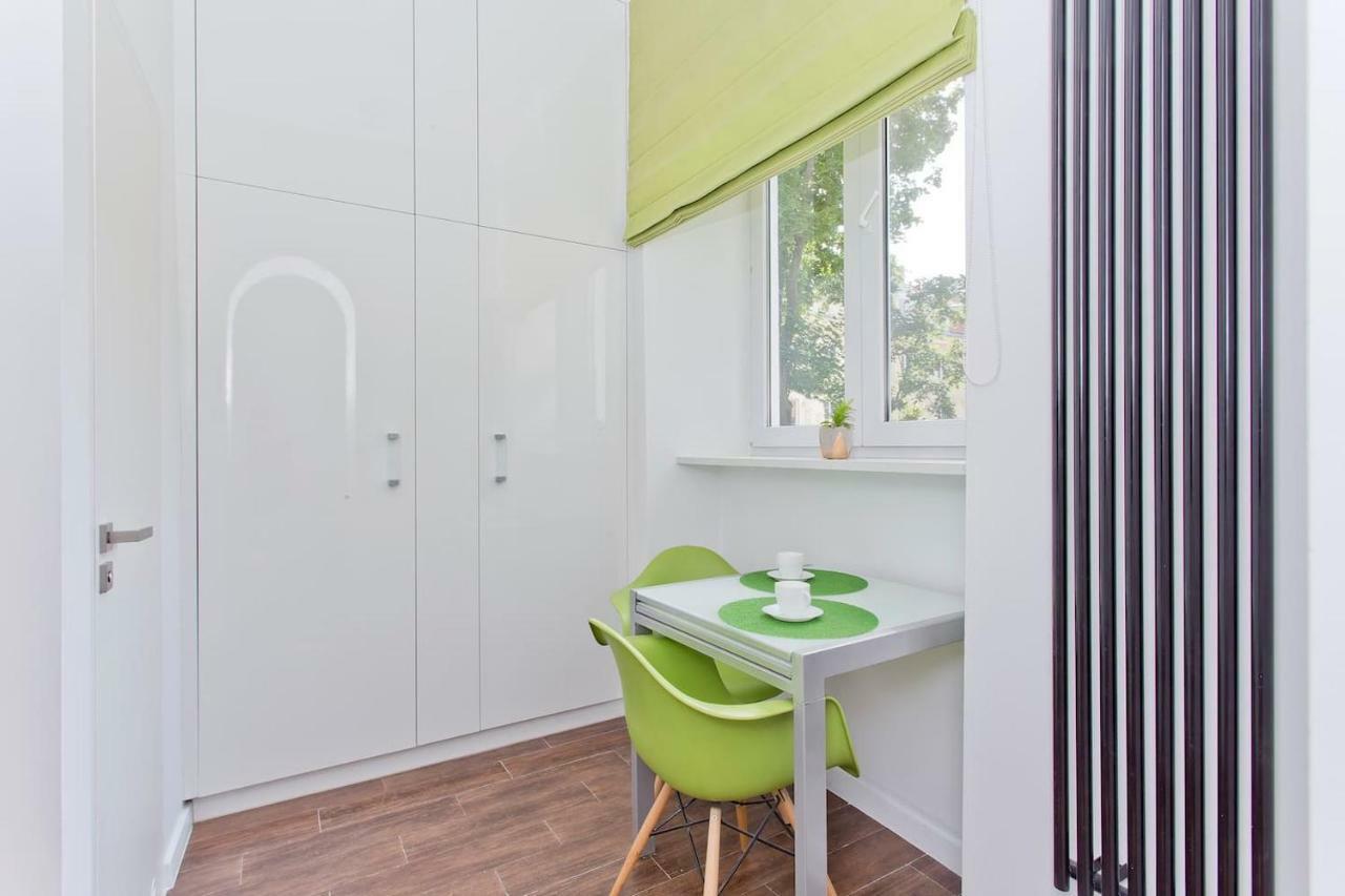 Luxury And Comfortable- Golden Apartments- Royal Street ורשה מראה חיצוני תמונה